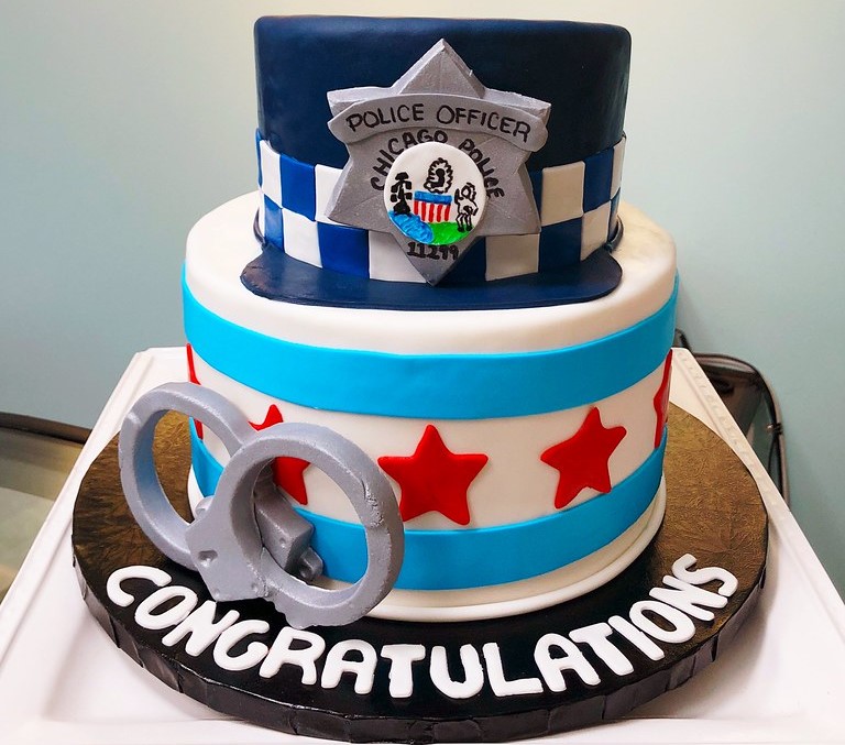 торт для полицейского на заказ в москве